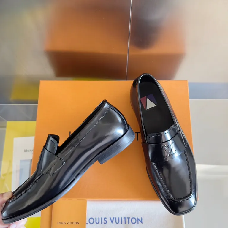 Louis Vuitton Shoe 